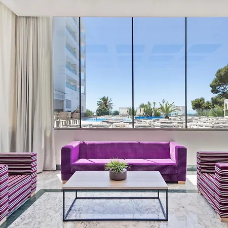 Hotel Punta Dorada 4*